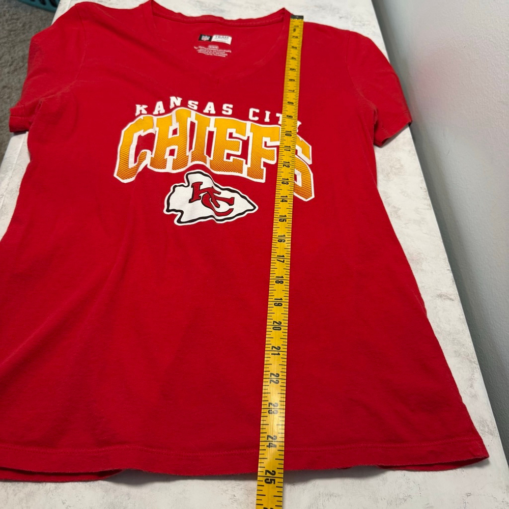 Team Apparel NFL Kansas City Chiefs Red Yellow Short Sleeve Tee M - Picture 4 of 5